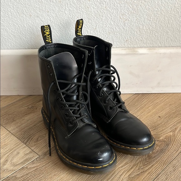 Dr. Martens Shoes - Dr. Marten 1460 Lace-Up Boots